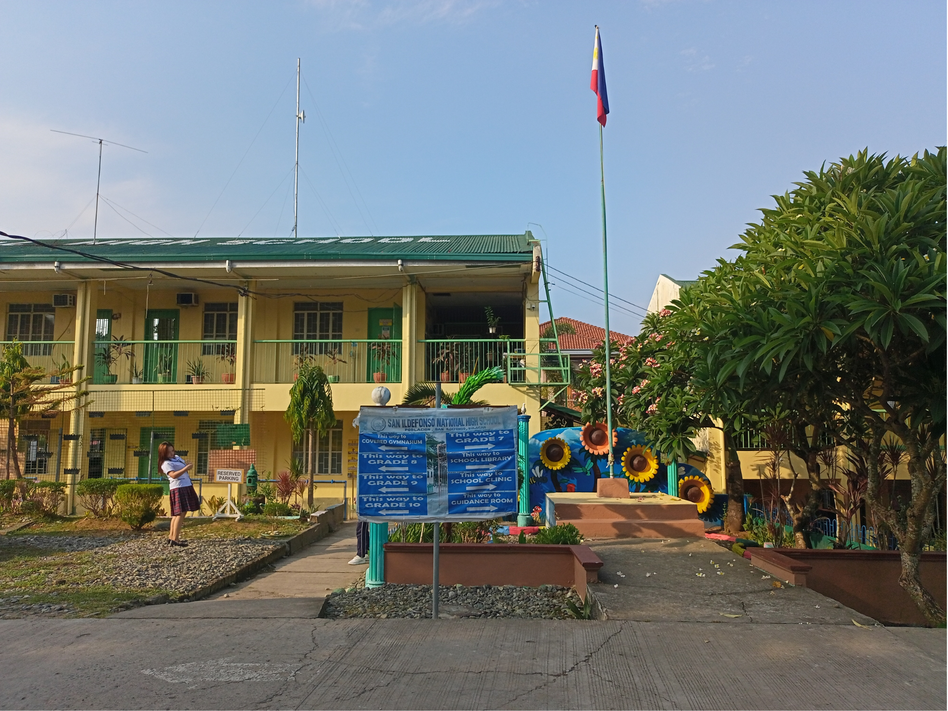 San Ildefonso National High School campus